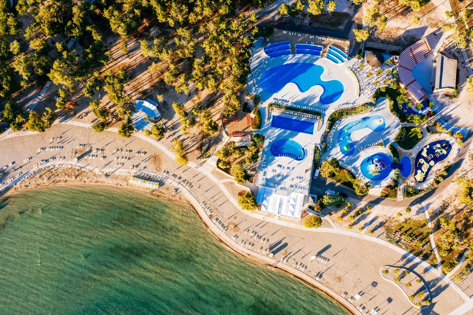 Zaton Holiday Resort Glamping Tents Нин Екстериор снимка