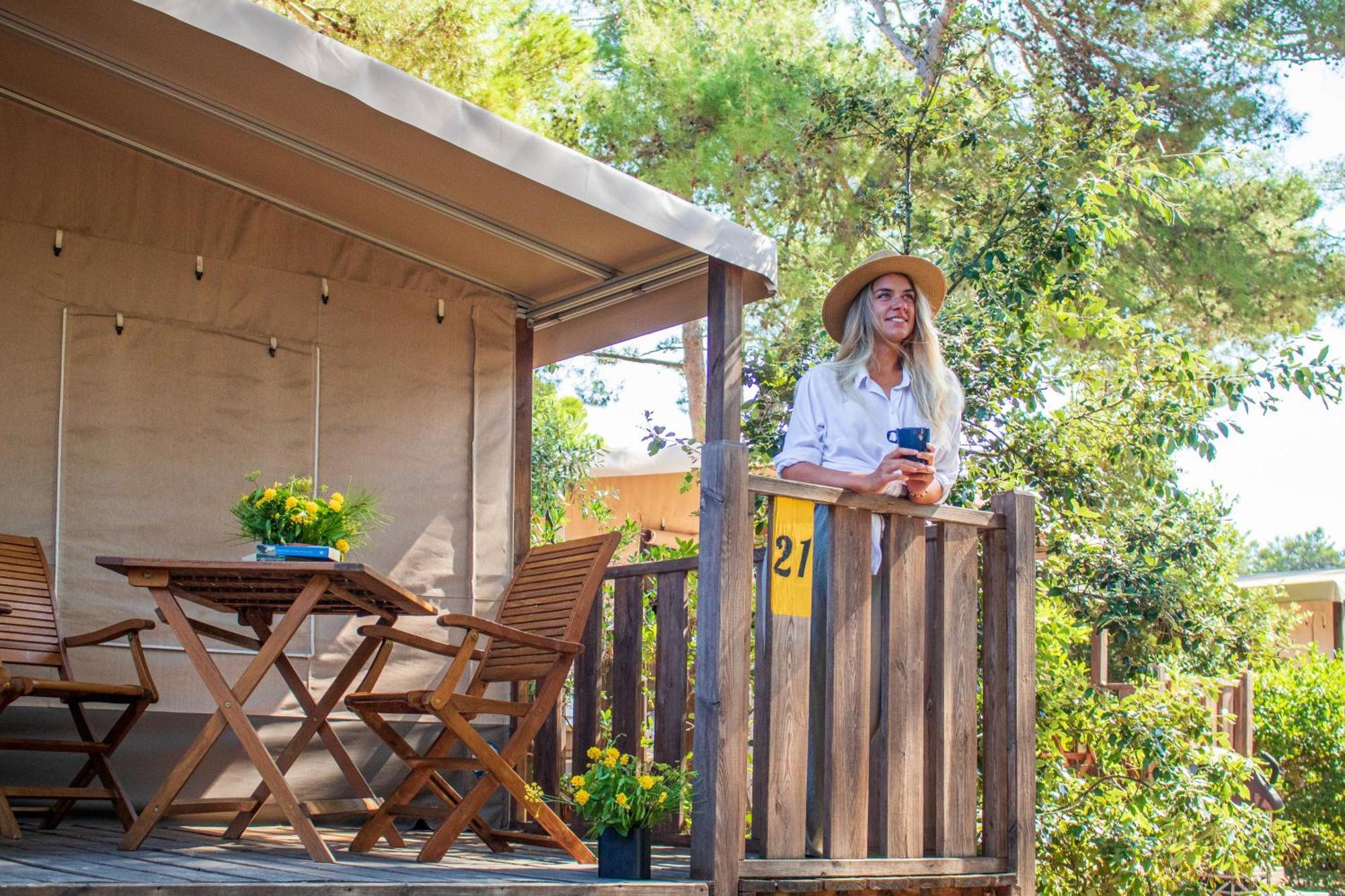Zaton Holiday Resort Glamping Tents Нин Екстериор снимка