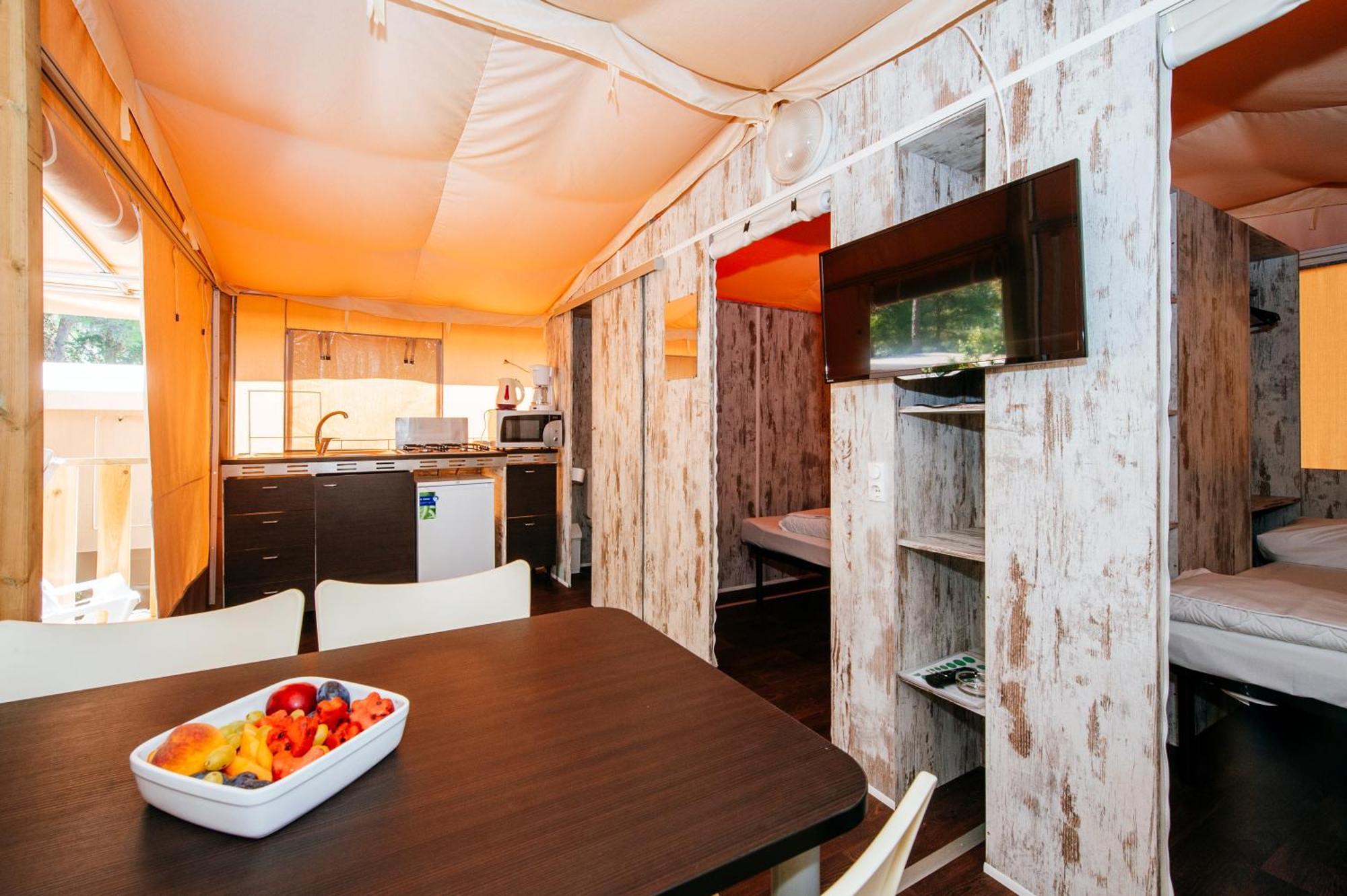 Zaton Holiday Resort Glamping Tents Нин Стая снимка